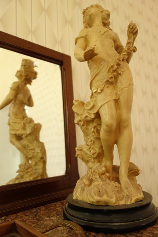 Pujols  La Petite Girondine, La Suite... المظهر الخارجي الصورة